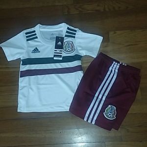 Mexico Kids Soccer Mini Kit